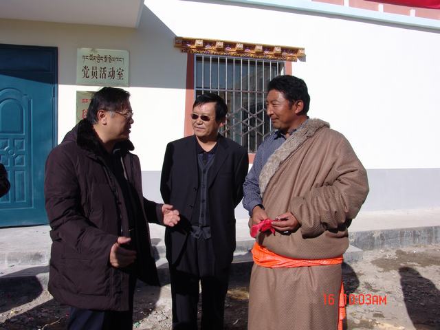 青海物產集團“百企聯(lián)百村”捐建項目圓滿完成并順利交接